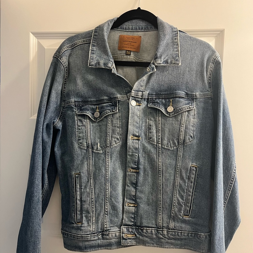 NWOT Lucky Brand Distressed Jean Jacket
